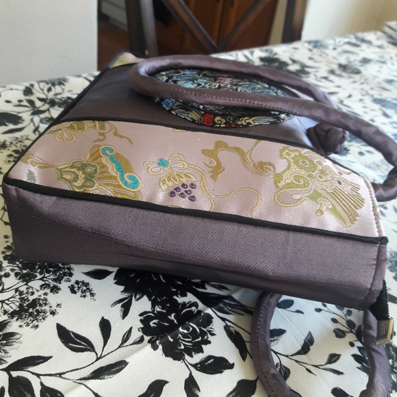 Purple Asian Inspired Purse - Picture 5 of 7